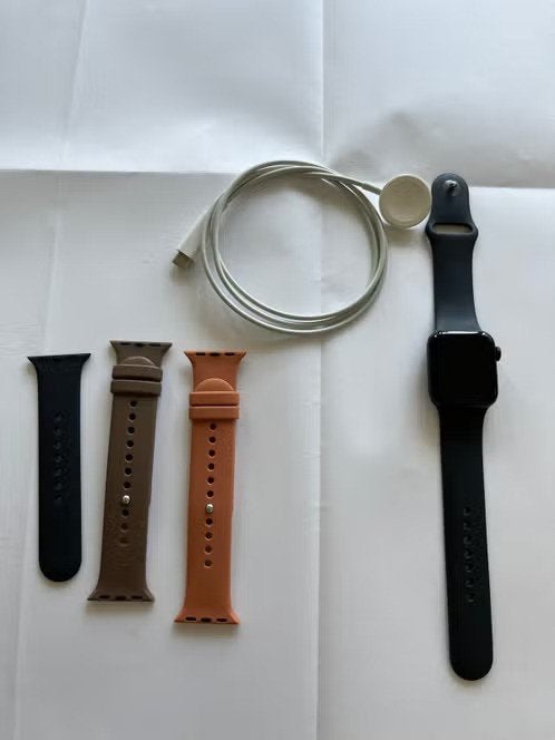 Apple Watch SE 40mm - Compleet met originele lader en band, Ophalen, Apple Watch ⌚️, Zwart, IOS