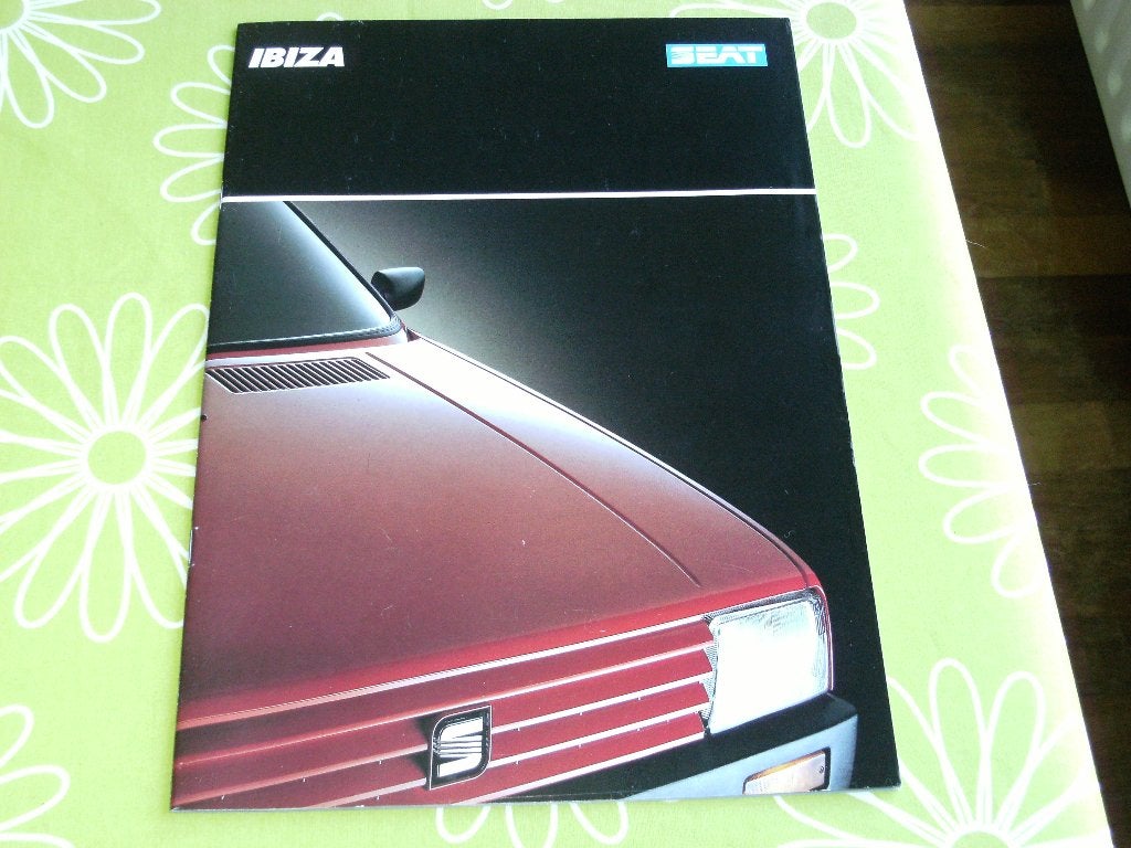 Autofolders SEAT uit 1986, Boeken, Auto's | Folders en Tijdschriften, Ophalen of Verzenden, Zo goed als nieuw, Overige merken