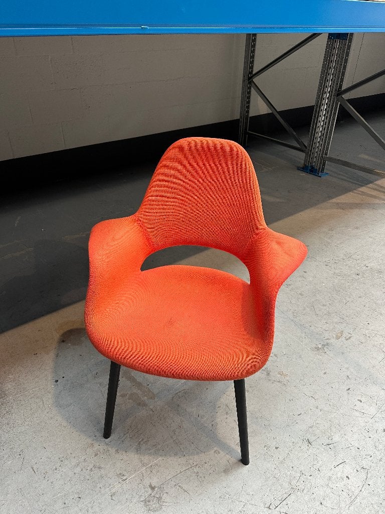 2x Vitra Organic Conference Chair - Oranje, Huis en Inrichting, Stoelen, Ophalen, Gebruikt, Overige kleuren, Twee
