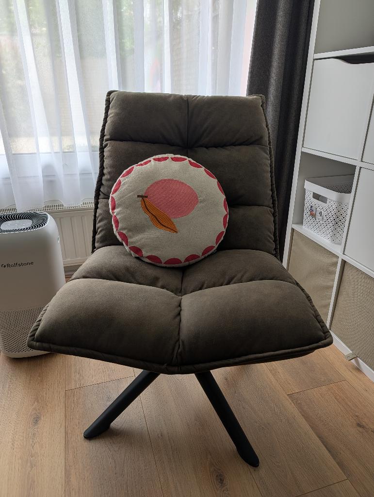 Fauteuil draaibaar, Ophalen, Minder dan 75 cm, Zo goed als nieuw, Stof