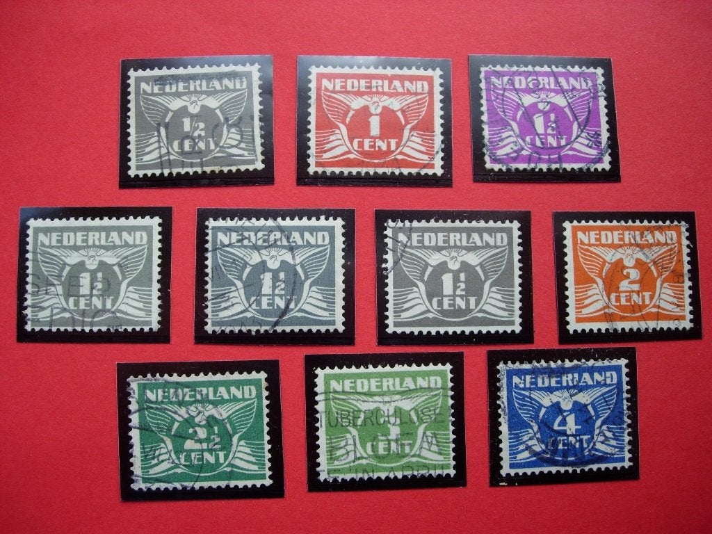 NL vliegende duif serie van 8 zegels (zie tekst) (1926-1935), Verzenden, T/m 1940, Gestempeld