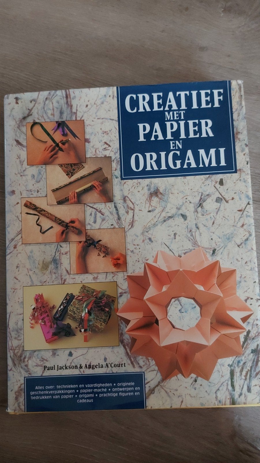 BB3: Creatief met Papier en Origami - Paul Jackson & Ang, Ophalen of Verzenden, Gelezen, Scrapbooking en Knutselen, Paul Jackson & Angela A'Court