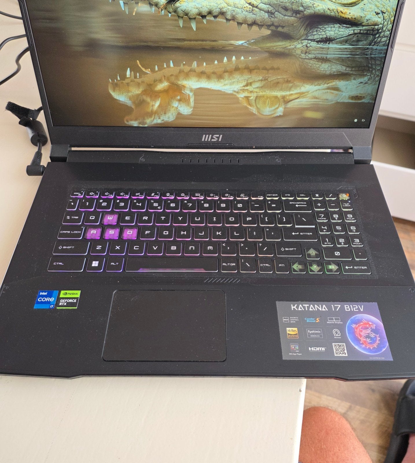MSI Katana 17 B12V Gaming Laptop - Krachtig en Snel, Ophalen, 2 tot 3 Ghz, Zo goed als nieuw, Gaming