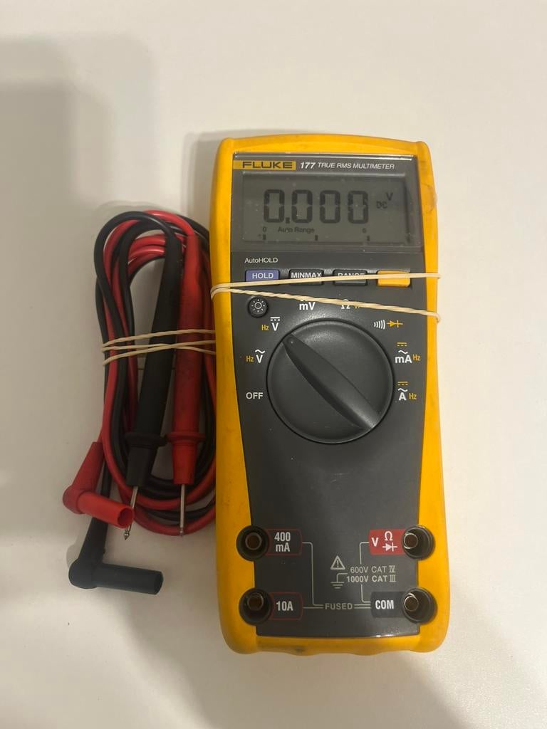 Fluke 177 Multimeter – ZGAN + snoeren (True RMS), Ophalen of Verzenden, Zo goed als nieuw, Multimeter
