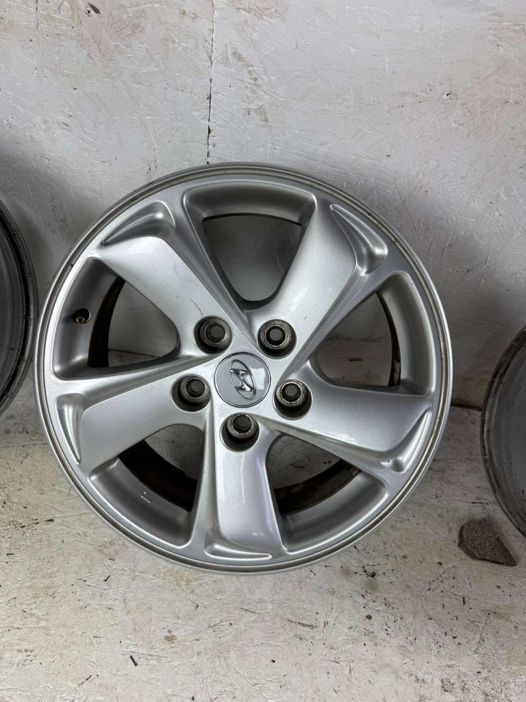 Originele Hyundai IX35 Tucson (LM) velgen 16" 5x114.3 ET45, Auto-onderdelen, Banden en Velgen, Niet ingevuld, Gebruikt, Velg(en)