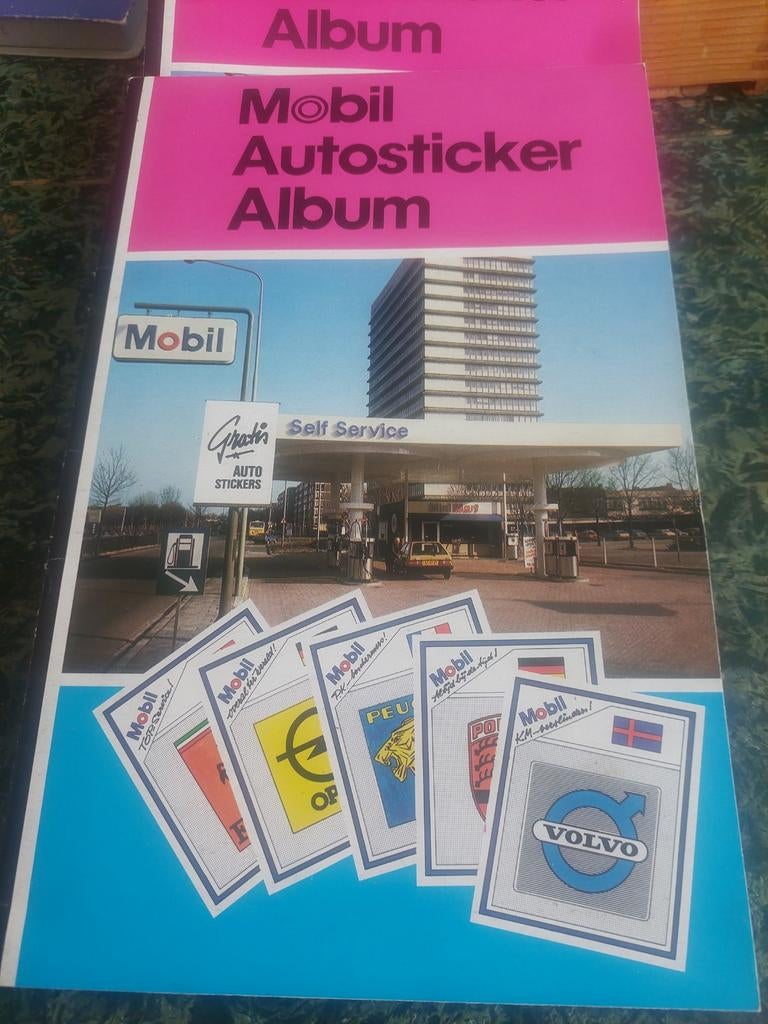 2x Mobil Autosticker Album - Zeldzaam Verzamelobject, Ophalen of Verzenden