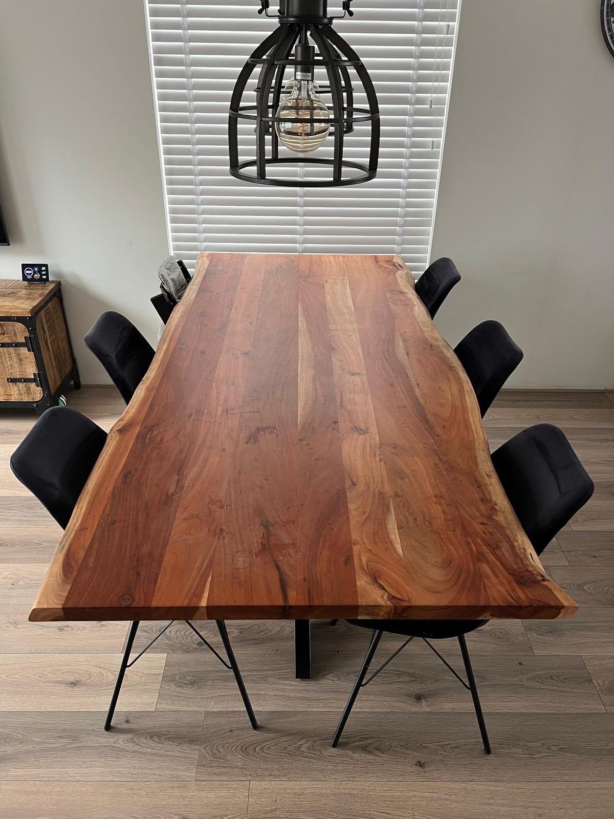 Robuuste acaciahouten eettafel, Huis en Inrichting, Tafels | Eettafels, Ophalen, 50 tot 100 cm, Zo goed als nieuw, Vijf personen of meer