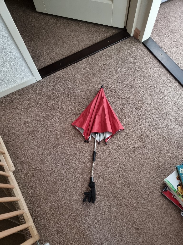 Zonwerende baby parasol, Kinderen en Baby's, Ophalen, Zo goed als nieuw