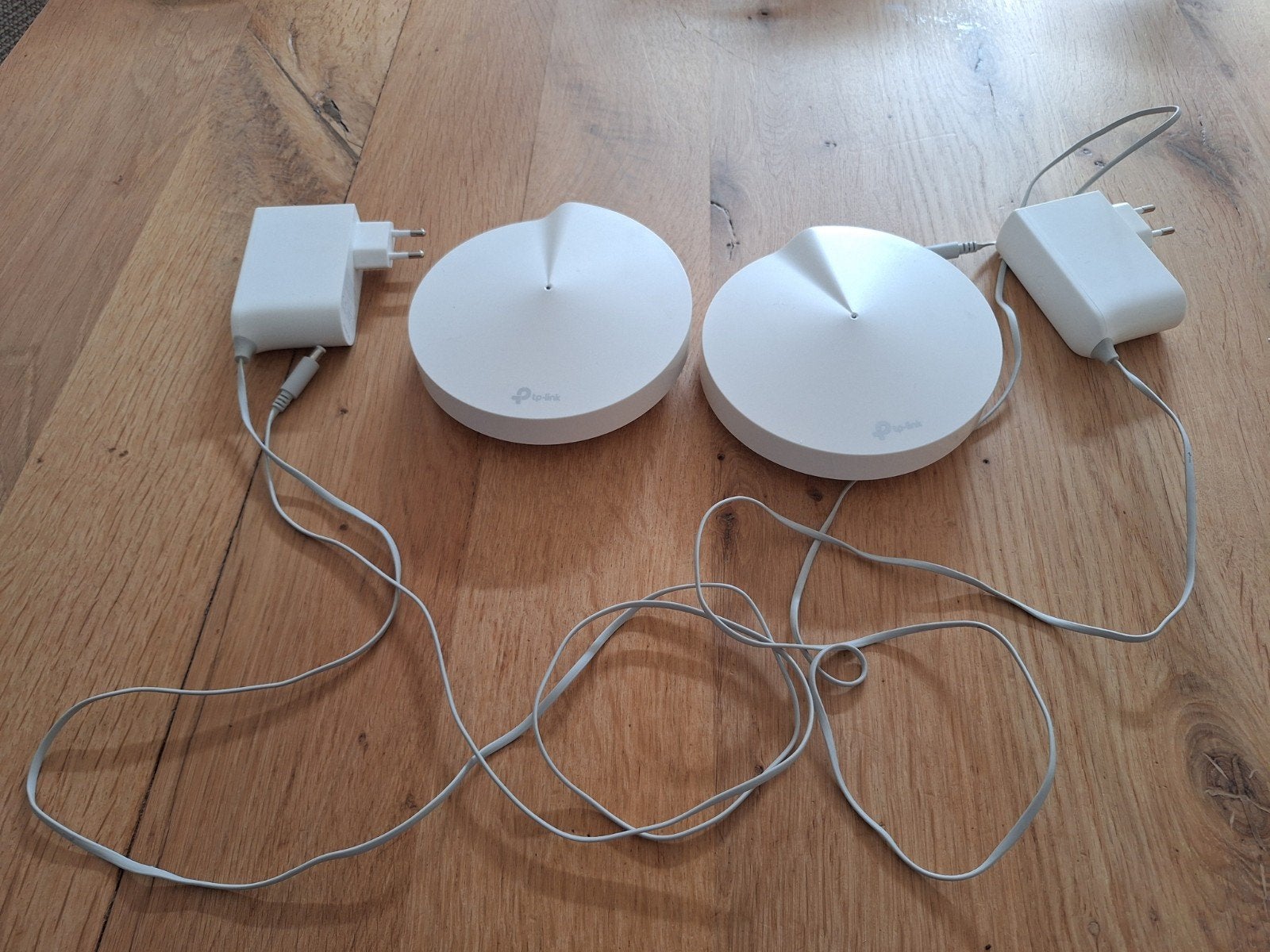 TP-Link Deco M9 Plus (2-pack) met 3D-geprinte beugels, Ophalen of Verzenden, Zo goed als nieuw, Router, TP-Link