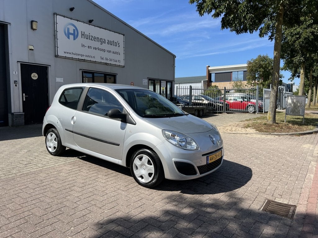 Renault Twingo 1.2 Authentique |AIRCO |APK 19-2-27, Auto's, Voorwielaandrijving, Twingo, Gebruikt, 31 €/maand