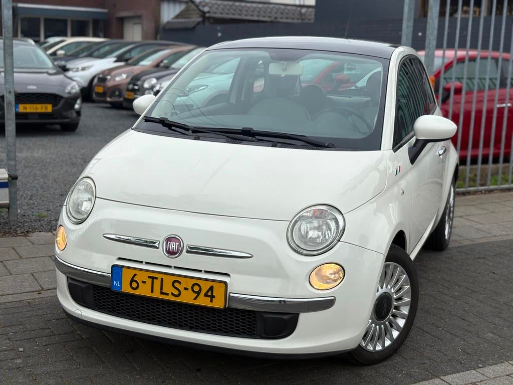 Fiat 500 0.9 TwinAir Lounge | Panoramadak | Apple CarPlay |, Voorwielaandrijving, Euro 5, Gebruikt, Start-stop-systeem