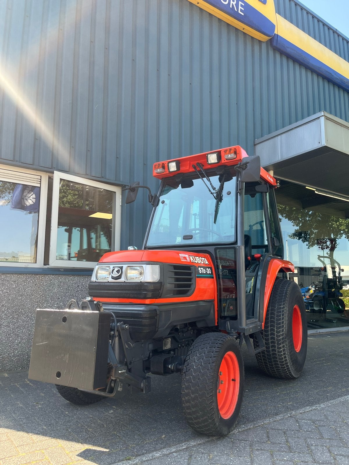 Kubota ST-30 4wd - Zeer nette trekker met slechts 2300 uur, Zakelijke goederen, Overige merken, Gebruikt, Tot 2500, Ophalen of Verzenden