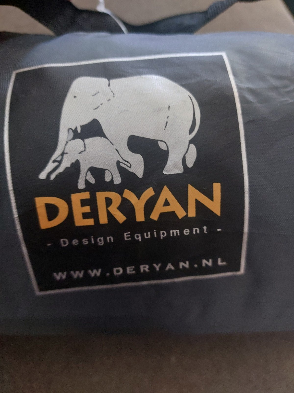 Deryan Slaaptent - Compact en Comfortabel, Caravans en Kamperen, Tenten, tot en met 2, Zo goed als nieuw, Ophalen of Verzenden