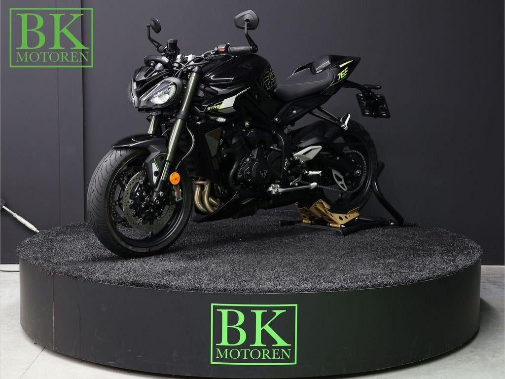 TRIUMPH STREET TRIPLE 765 RS | Phantom Black, Motoren, Motoren | Triumph, Motorrijbewijs A, Bedrijf, 765 cc, Meer dan 35 kW