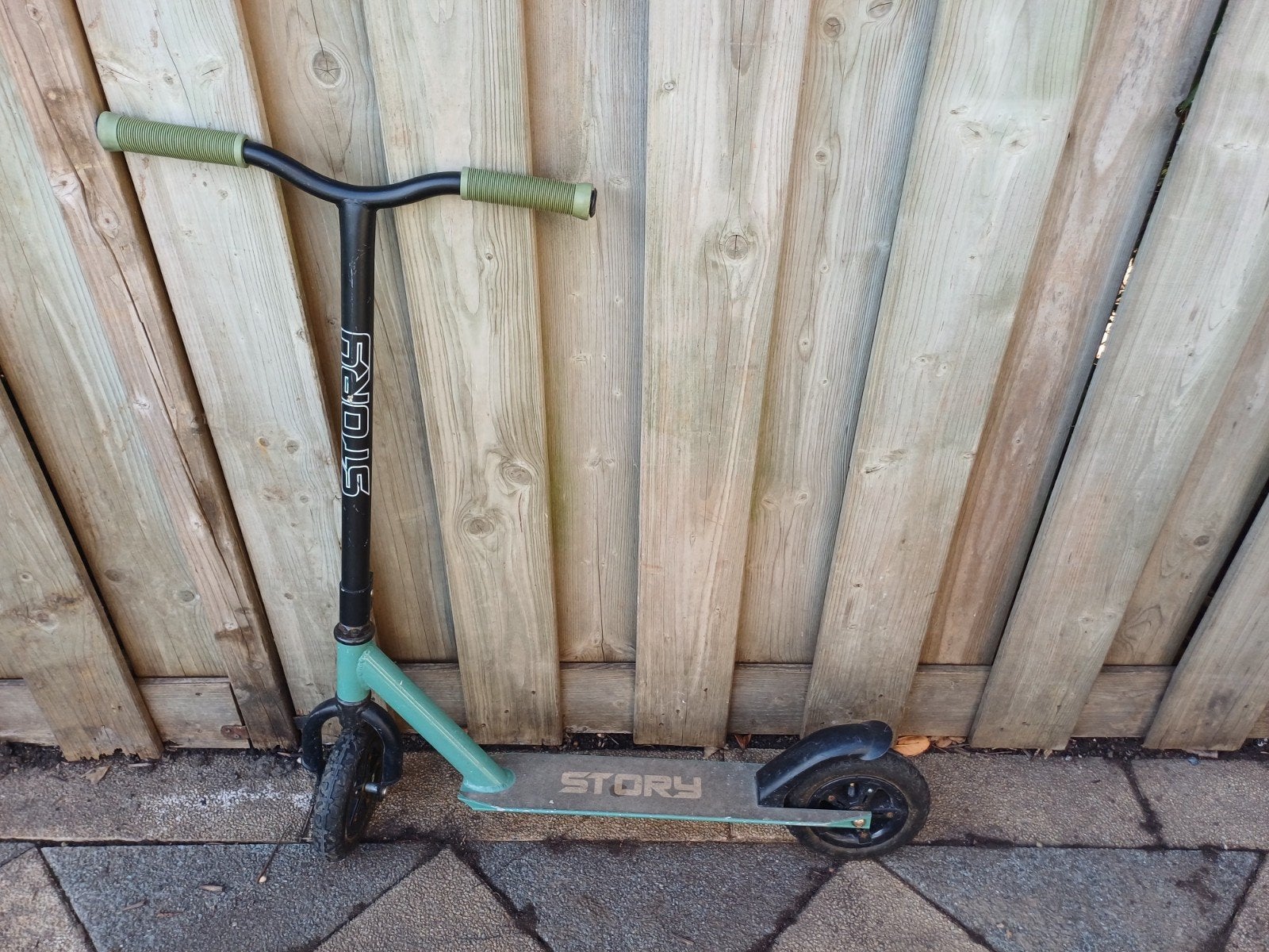 Story step- Zo goed als nieuw, Fietsen en Brommers, Ophalen, Zo goed als nieuw, Gewone step, Story