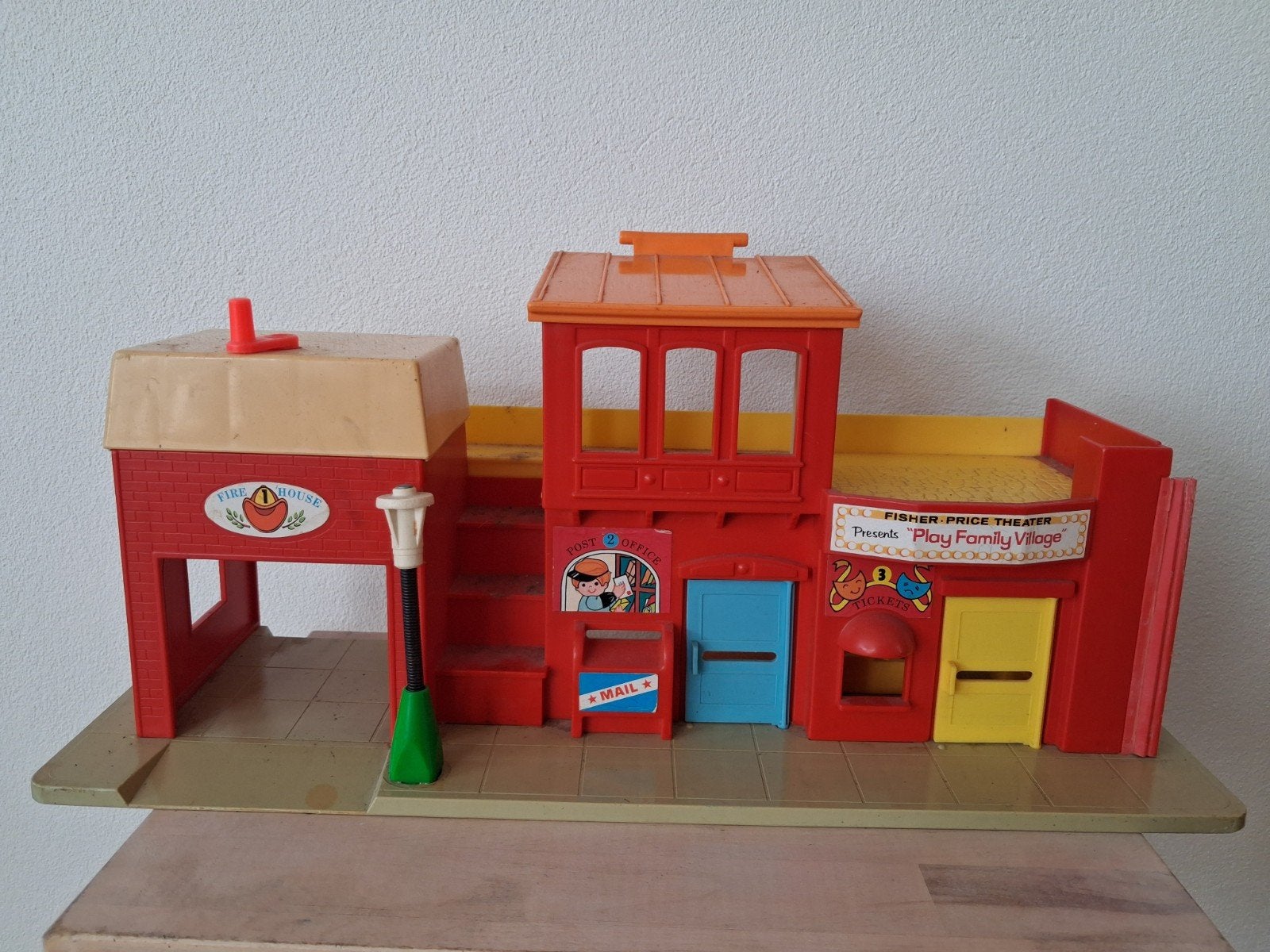 Fischer price familie brandweer postkantoor vintage 1973, Ophalen of Verzenden, Gebruikt, Speelset