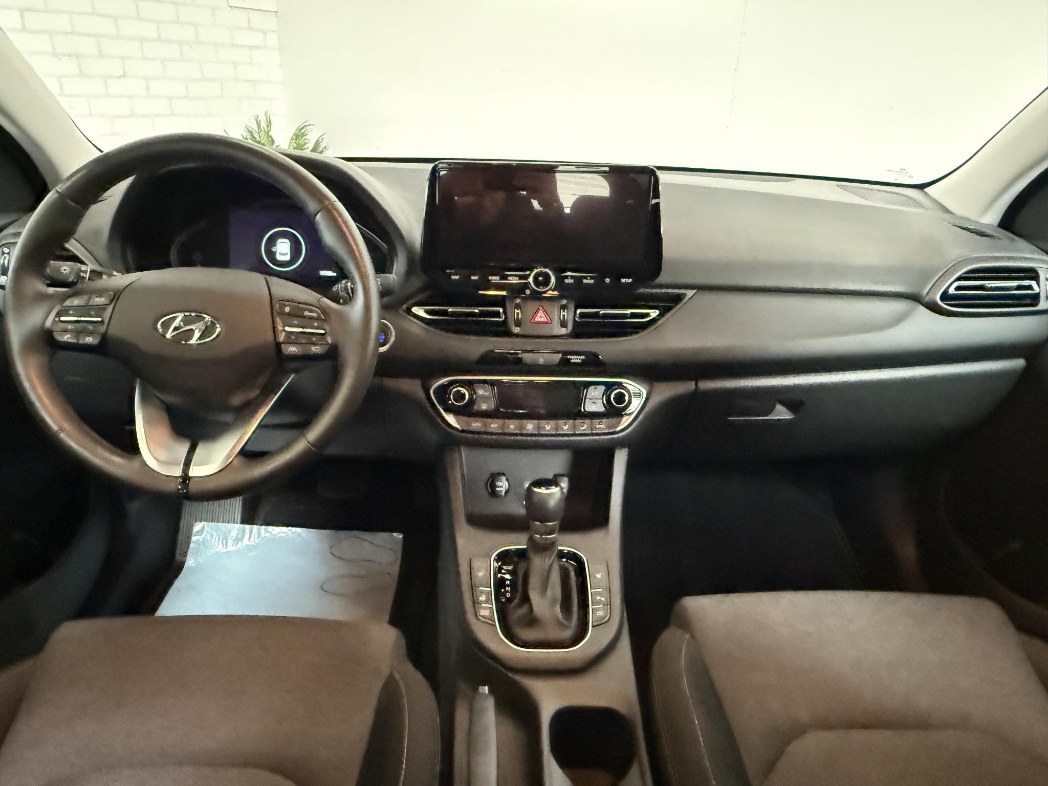 Hyundai i30 Wagon 1.5 T-GDi MHEV Comfort Smart 160pk | AUTOM, Auto's, Hyundai, Dealer onderhouden, Stof, Gebruikt, Euro 6