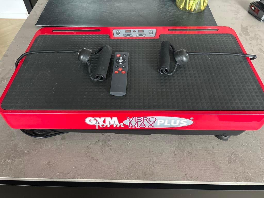 Gymform Vibro Max Plus trilplaat met weerstandsbanden, Ophalen of Verzenden, Zo goed als nieuw, Armen, Overige typen