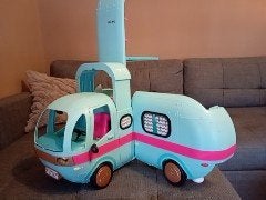 Foto 2 van L.O.L. Surprise! Glamper 2-in-1 Camper met poppen