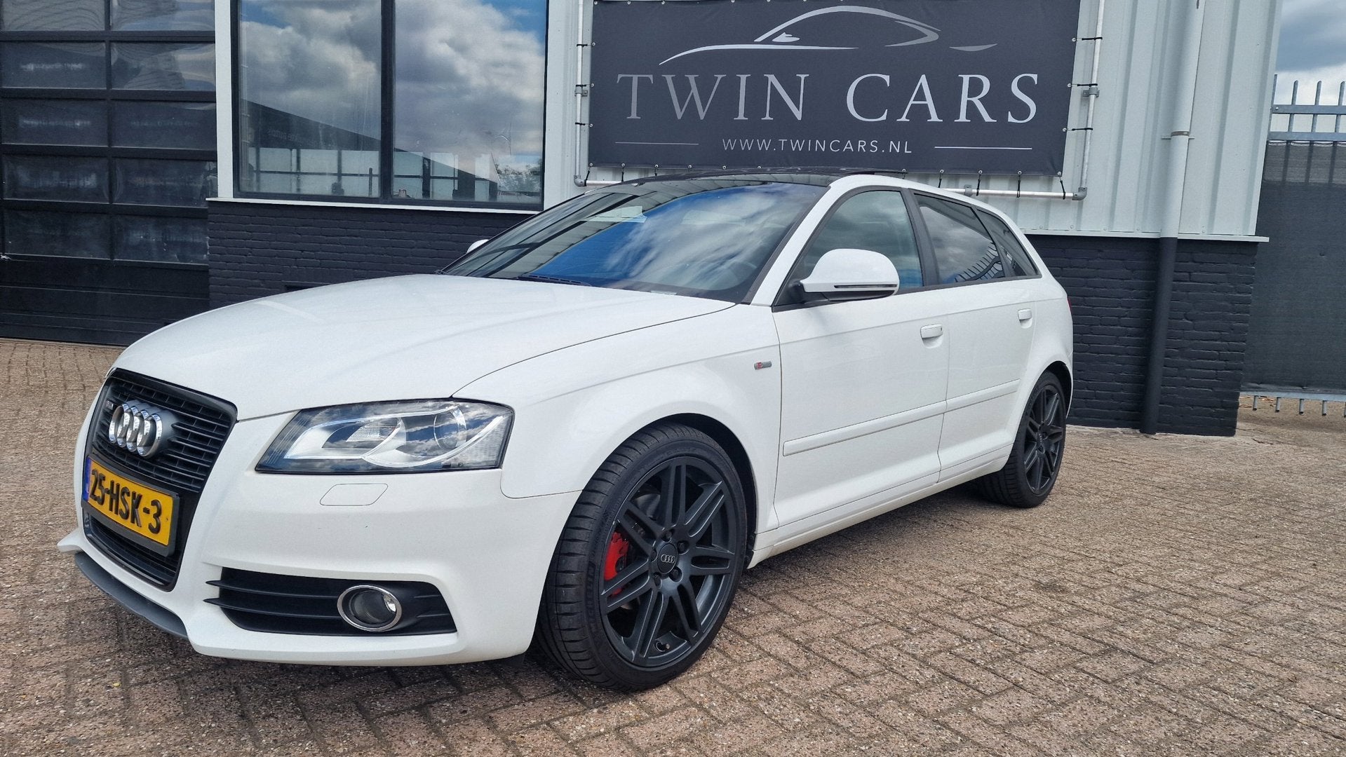 Audi A3 Sportback 1.8 TFSI Ambition Business Edition Pano Na, Auto's, Euro 5, 15 km/l, Gebruikt, 4 cilinders