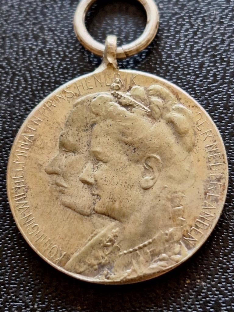 Wilhelmina en Hendrik geboorte 1909, Ophalen of Verzenden, Zo goed als nieuw, Kaart, Foto of Prent