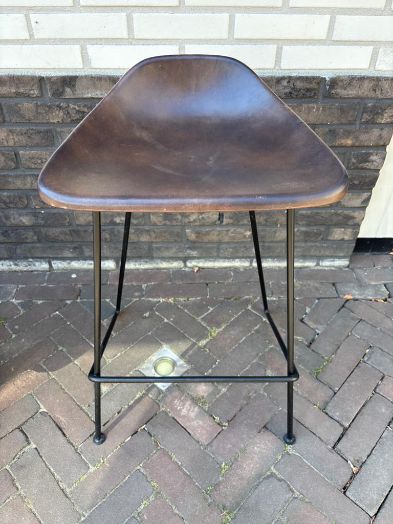 Kruk, 64 cm hoog, Ophalen, Gebruikt, Met voetsteun, 60 tot 90 cm