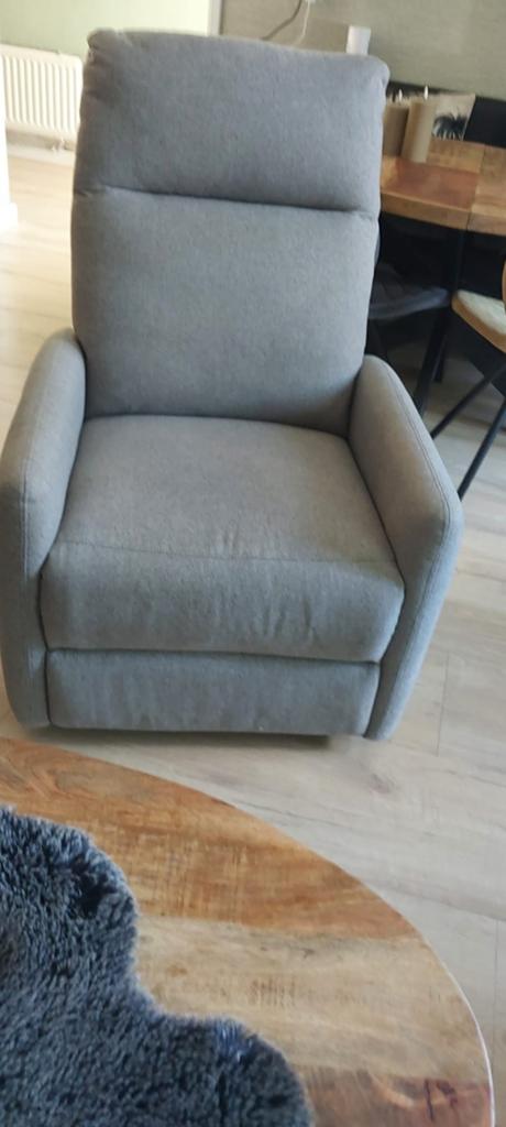 Zo goed als nieuwe relaxfauteuil van Jysk, Ophalen, 75 tot 100 cm, Zo goed als nieuw, 75 tot 100 cm