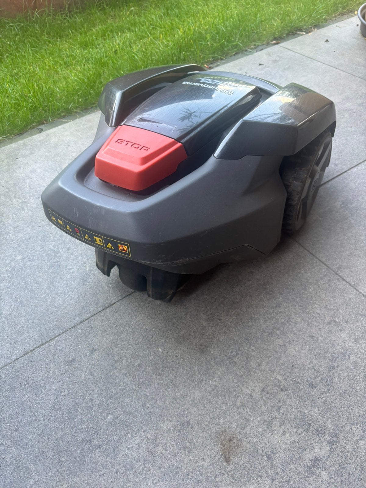 Husqvarna Automower 105, Ophalen, Gebruikt, 20 tot 25 cm