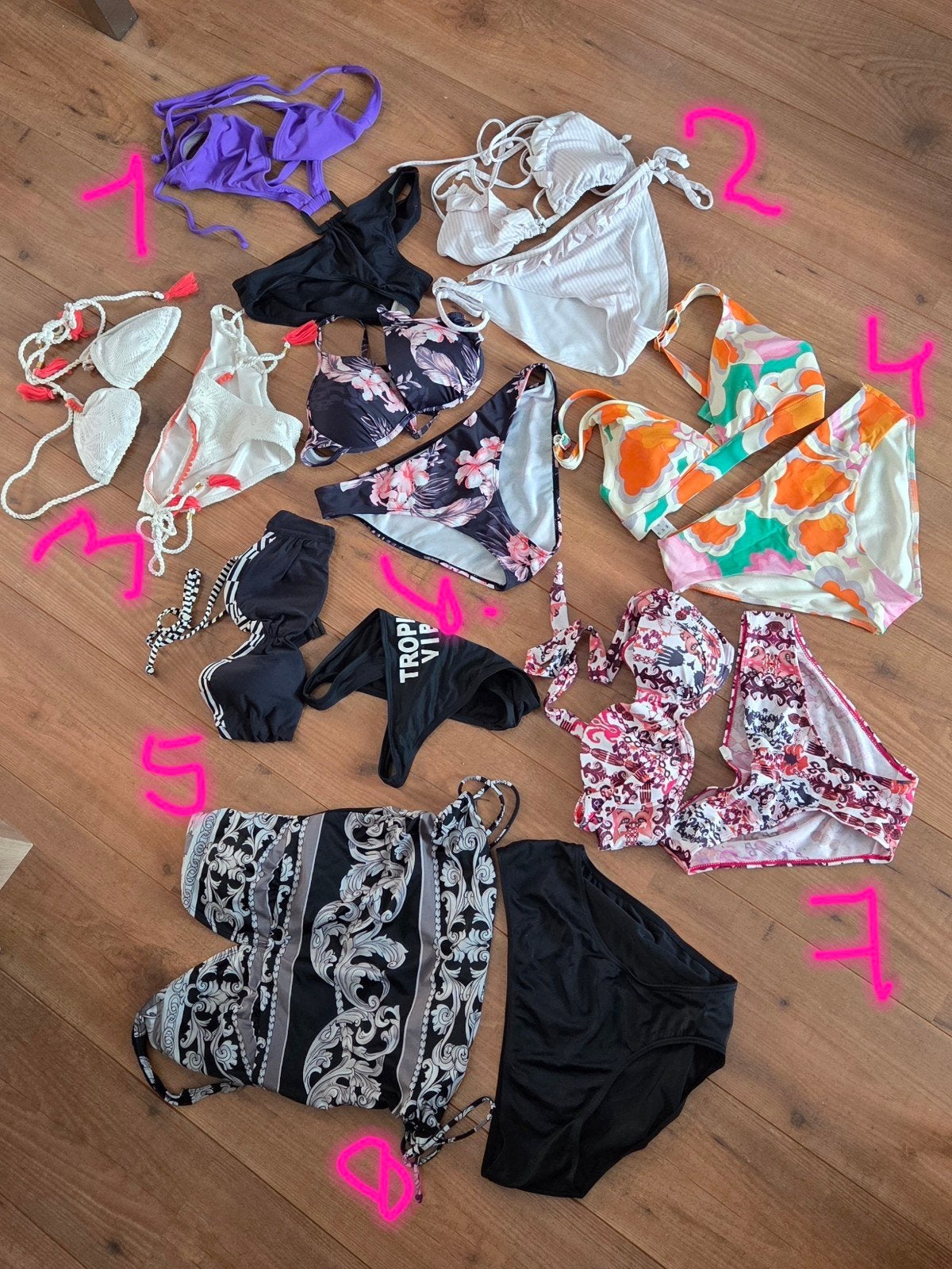 Grote collectie bikini's en badpak - Diverse stijlen, Ophalen, Meerkleurig, Diverse, Bikini