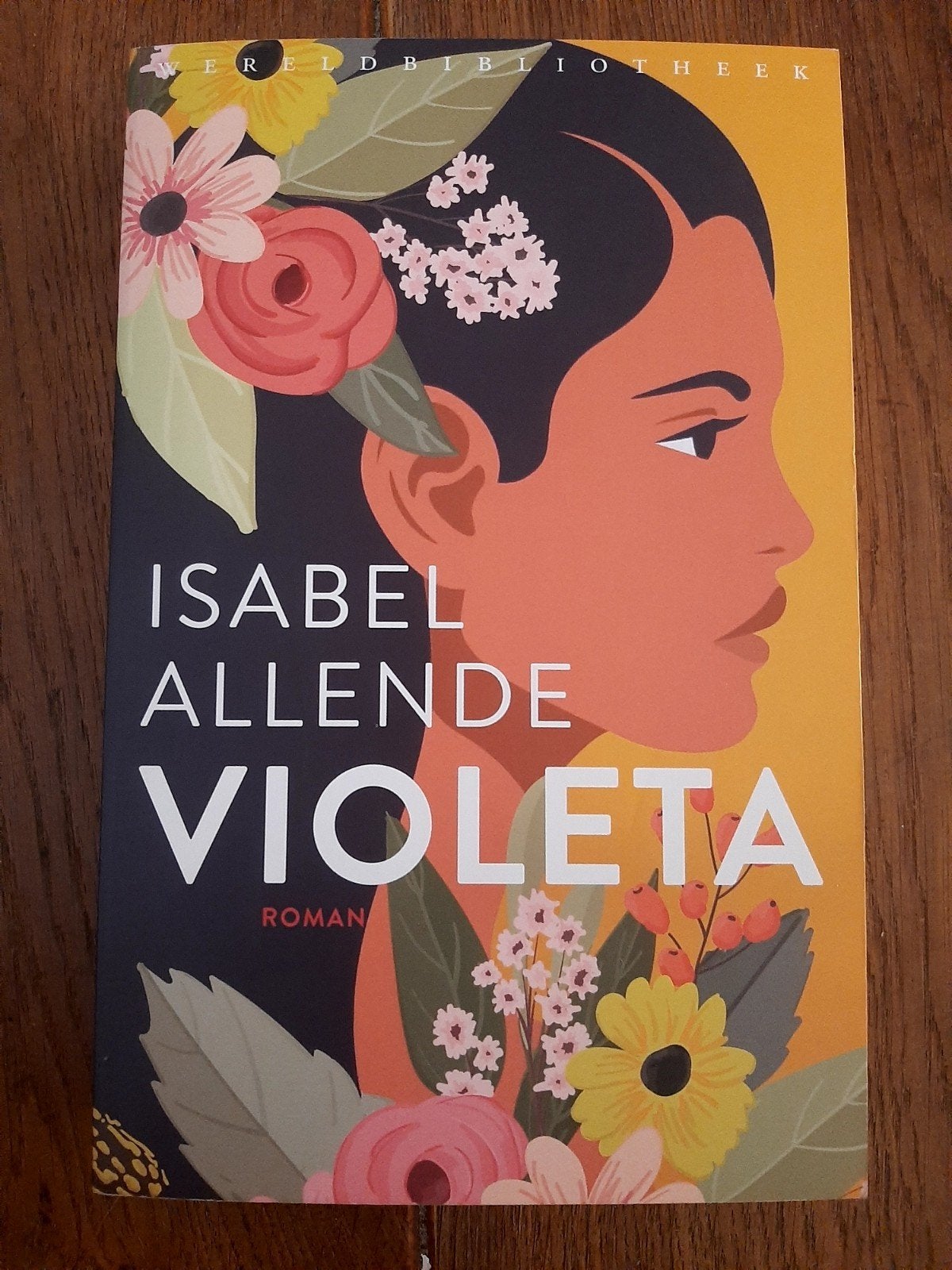 Isabel Allende - Violeta (Roman), Ophalen of Verzenden, Zo goed als nieuw, Isabel Allende, Europa overig