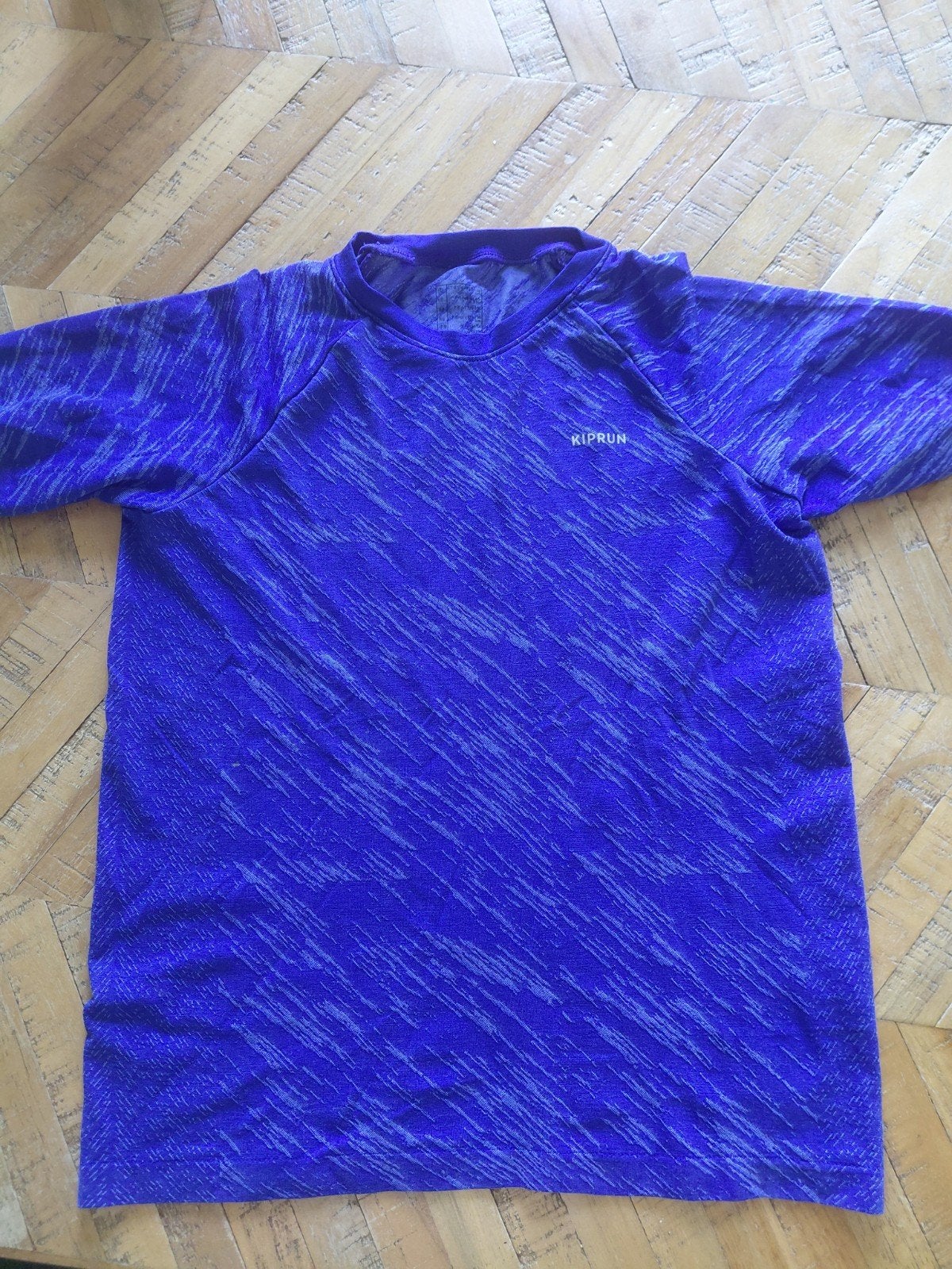 Kiprun hardloopshirt, paars, maat M, Ophalen of Verzenden, Jongen of Meisje, Sport- of Zwemkleding