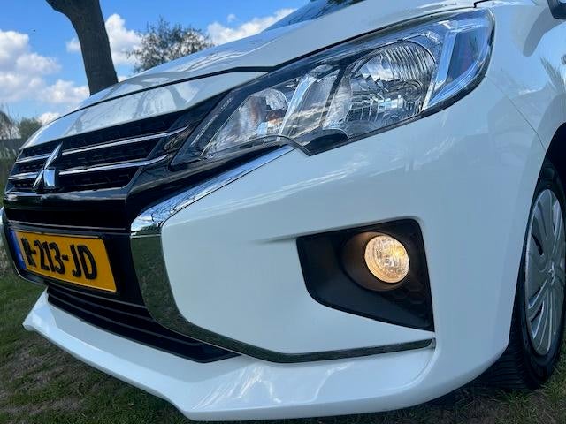Mitsubishi Space Star 1.2 Connect+, Voorwielaandrijving, Gebruikt, 850 kg, Wit