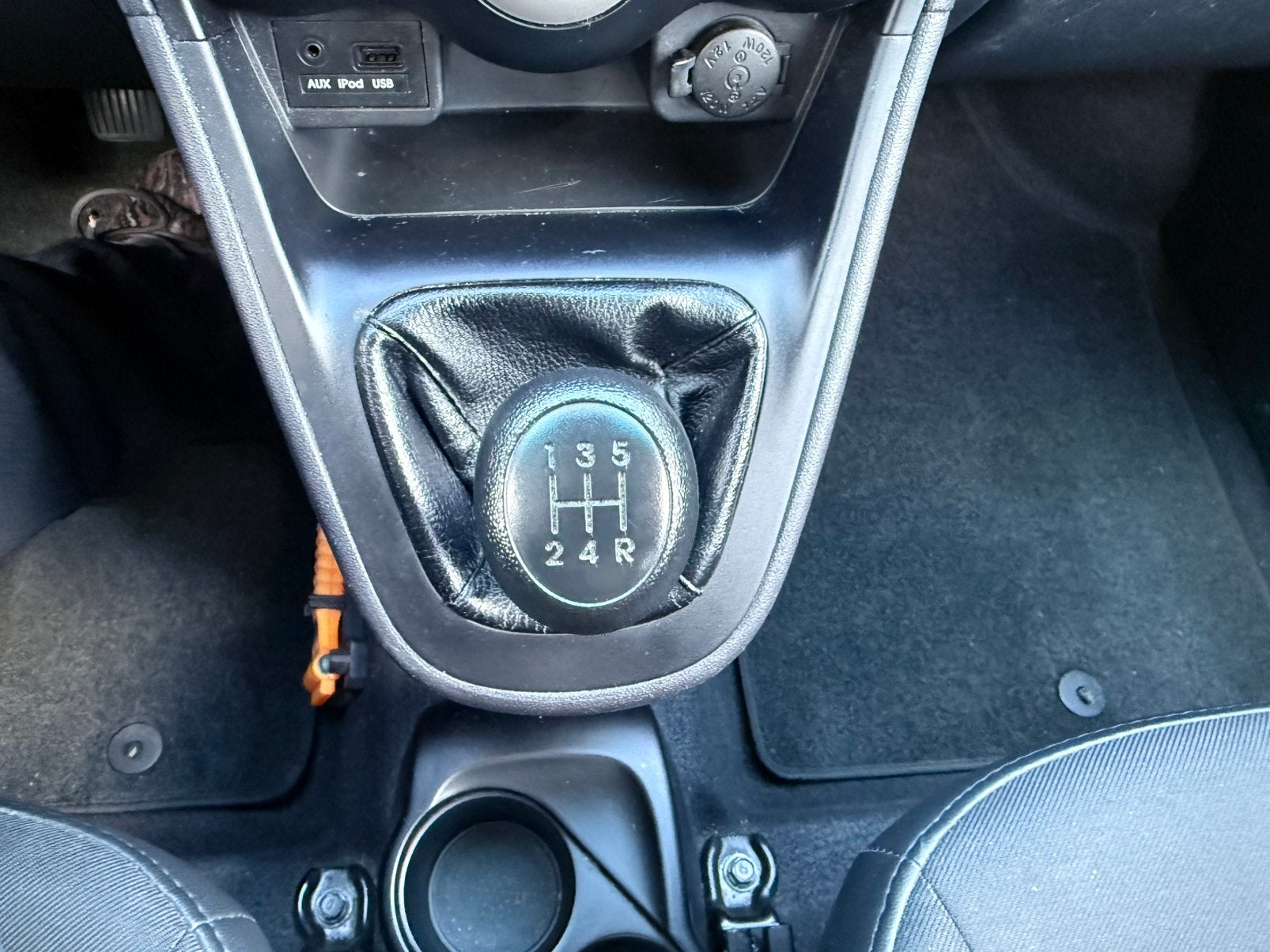 Foto 17 van Hyundai i10 1.0 || 84.996 KM NAP | Airco | 5-Deurs |APK 2027