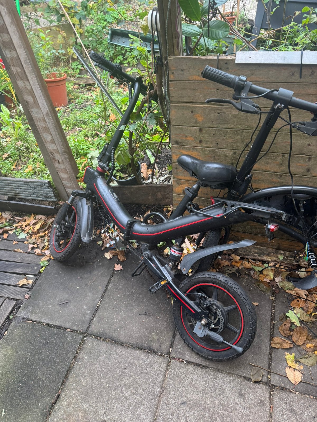 Ouxi V1 defect nieuwe batterij, Ophalen, Zo goed als nieuw