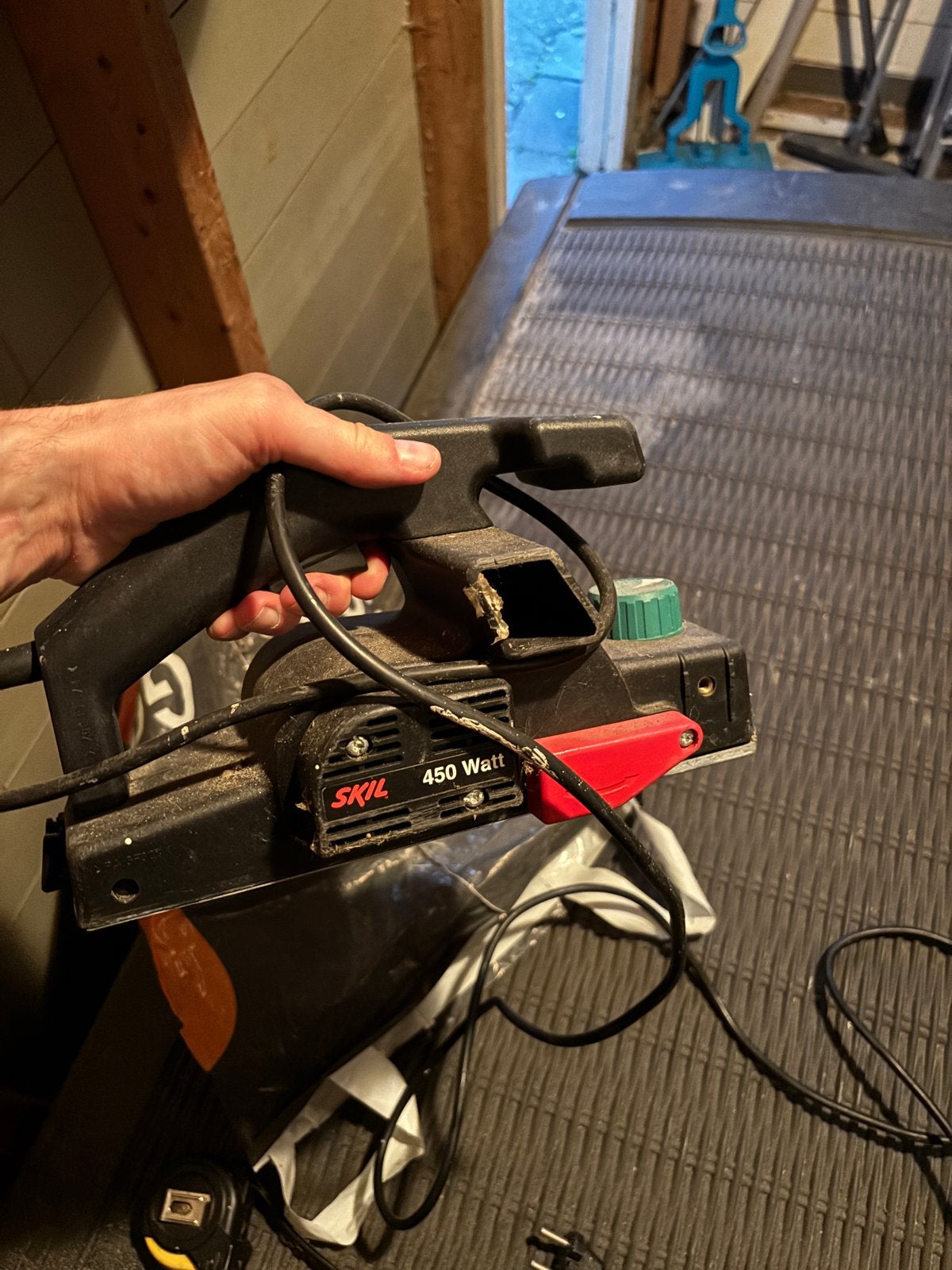 Skil 1506H1 Schaafmachine - 450 Watt, Doe-het-zelf en Verbouw, Schaafmachines, Ophalen of Verzenden, Gebruikt, Elektrisch