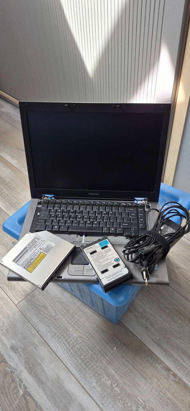 Toshiba Satellite Pro Onderdelen, Ophalen, Gebruikt