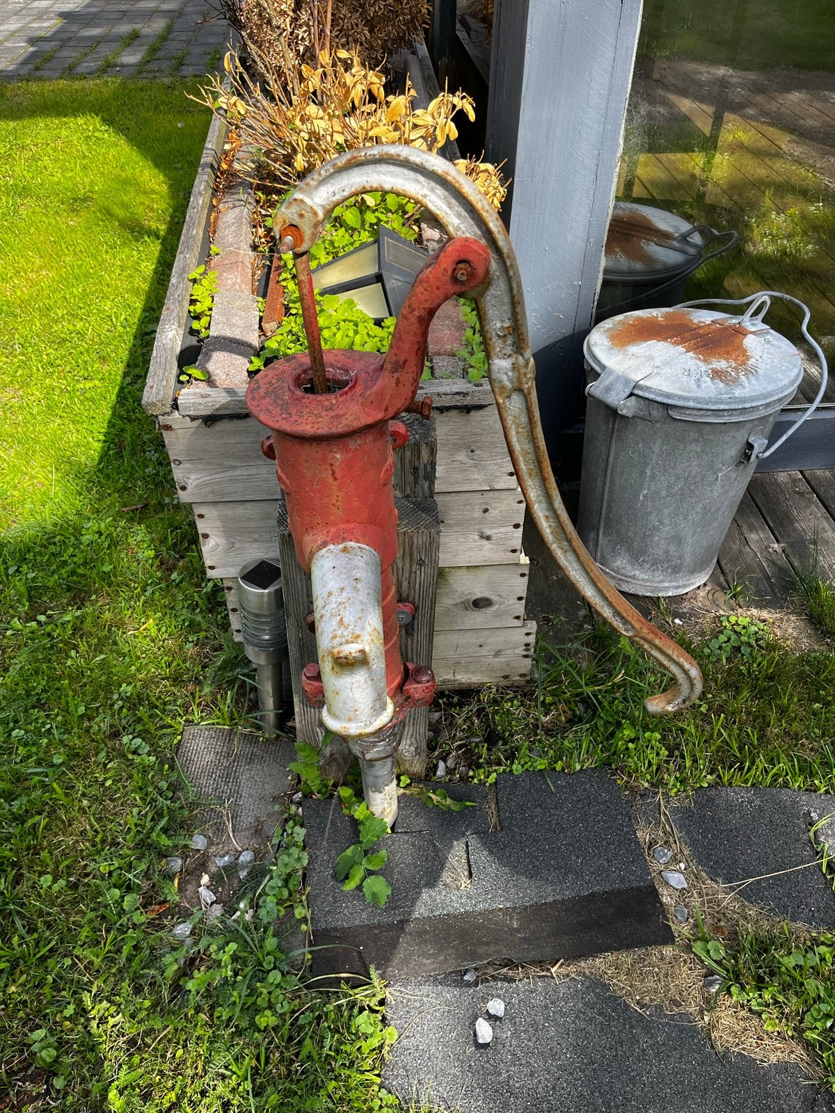 Antieke handwaterpomp - Decoratief en functioneel, Tuin en Terras, Ophalen of Verzenden, Gebruikt, Handmatig, Overige typen