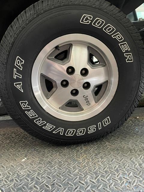 Gezocht  Jeep Wrangler yj Velgen, Ophalen, Overige, Gebruikt, 15 inch