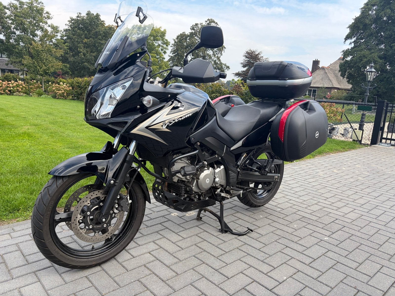 Suzuki V-Strom 650 - Klaar voor avontuur!, Motoren, 2 cilinders, Occasion, Particulier, Meer dan 35 kW
