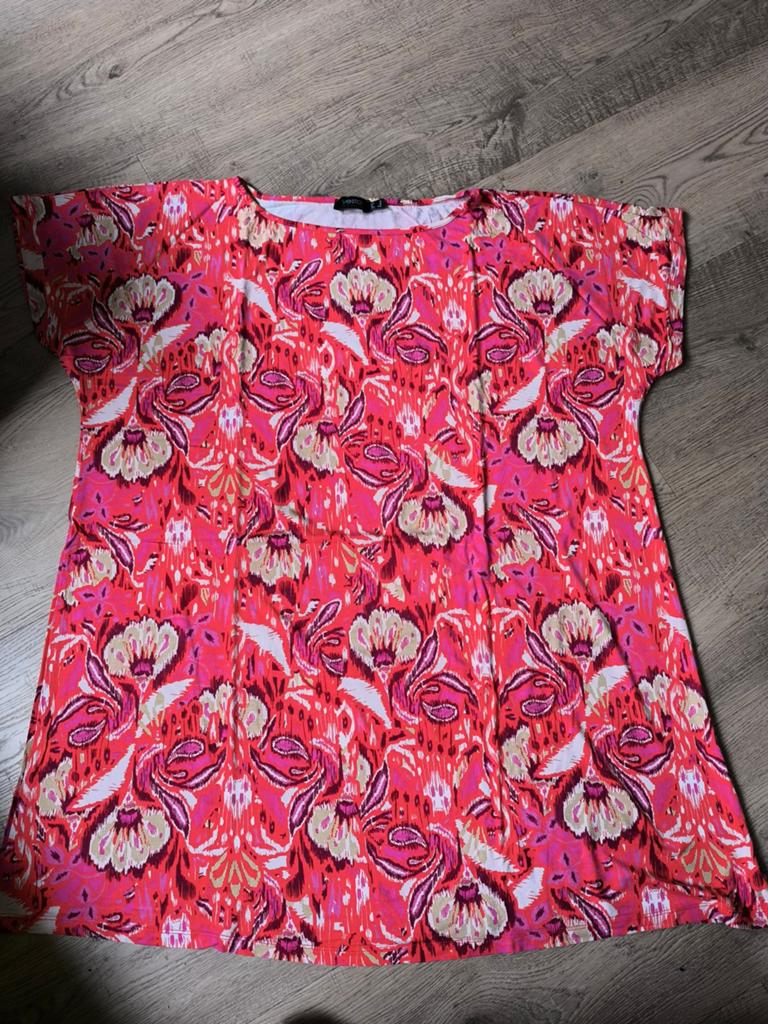 Zgan! Shirt/tuniek van Yesta. Grote maat 0=46, Kleding | Dames, Grote Maten, Ophalen of Verzenden, Zo goed als nieuw, Blouse of Tuniek