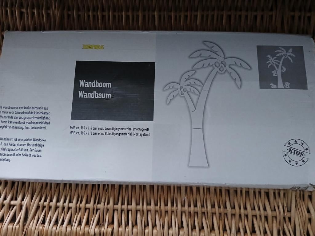 Nieuwe houten wandboom voor kinderkamer, Ophalen, Nieuw