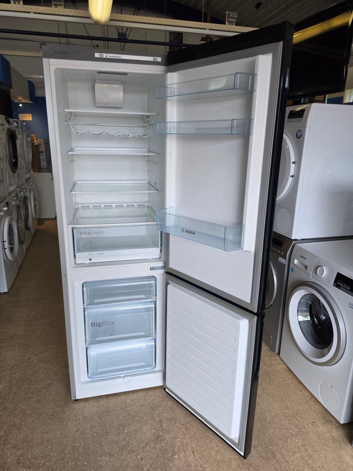 Zwarte Bosch koelvriescombinatie | A++ | Gratis thuis 🚚✅️, Bosch, Jirnsum, 200 liter of meer, 60 cm of meer