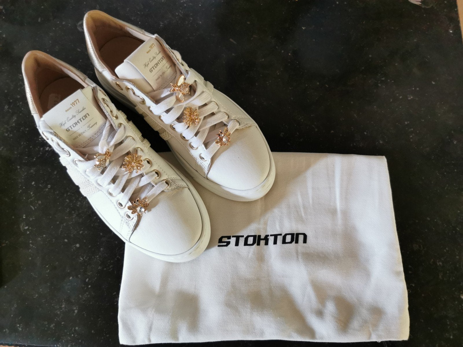 Stokton sneakers wit met goud glitter bedels retro vintage, Wit, Nieuw, Ophalen of Verzenden, Sneakers of Gympen