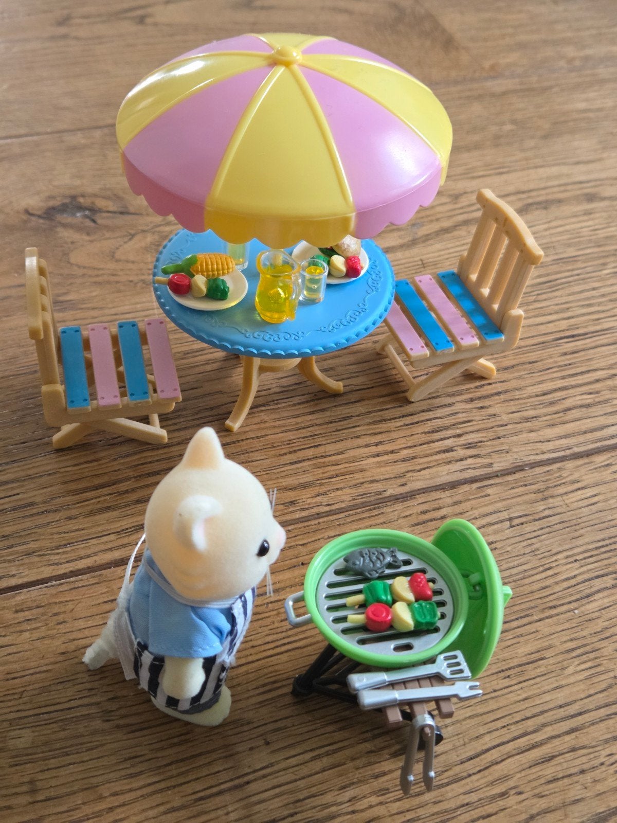 Sylvanian Families BBQ set inclusief kat, Kinderen en Baby's, Speelgoed | Overig, Zo goed als nieuw, Jongen of Meisje, Ophalen of Verzenden