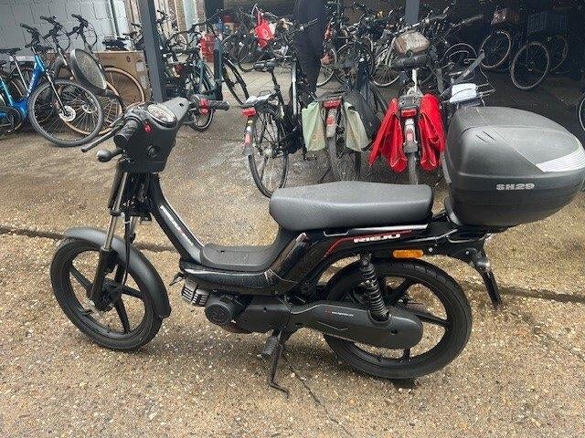 Rieju Bye Bike, Fietsen en Brommers, Overige merken, Ophalen of Verzenden, Zo goed als nieuw, 50 cc