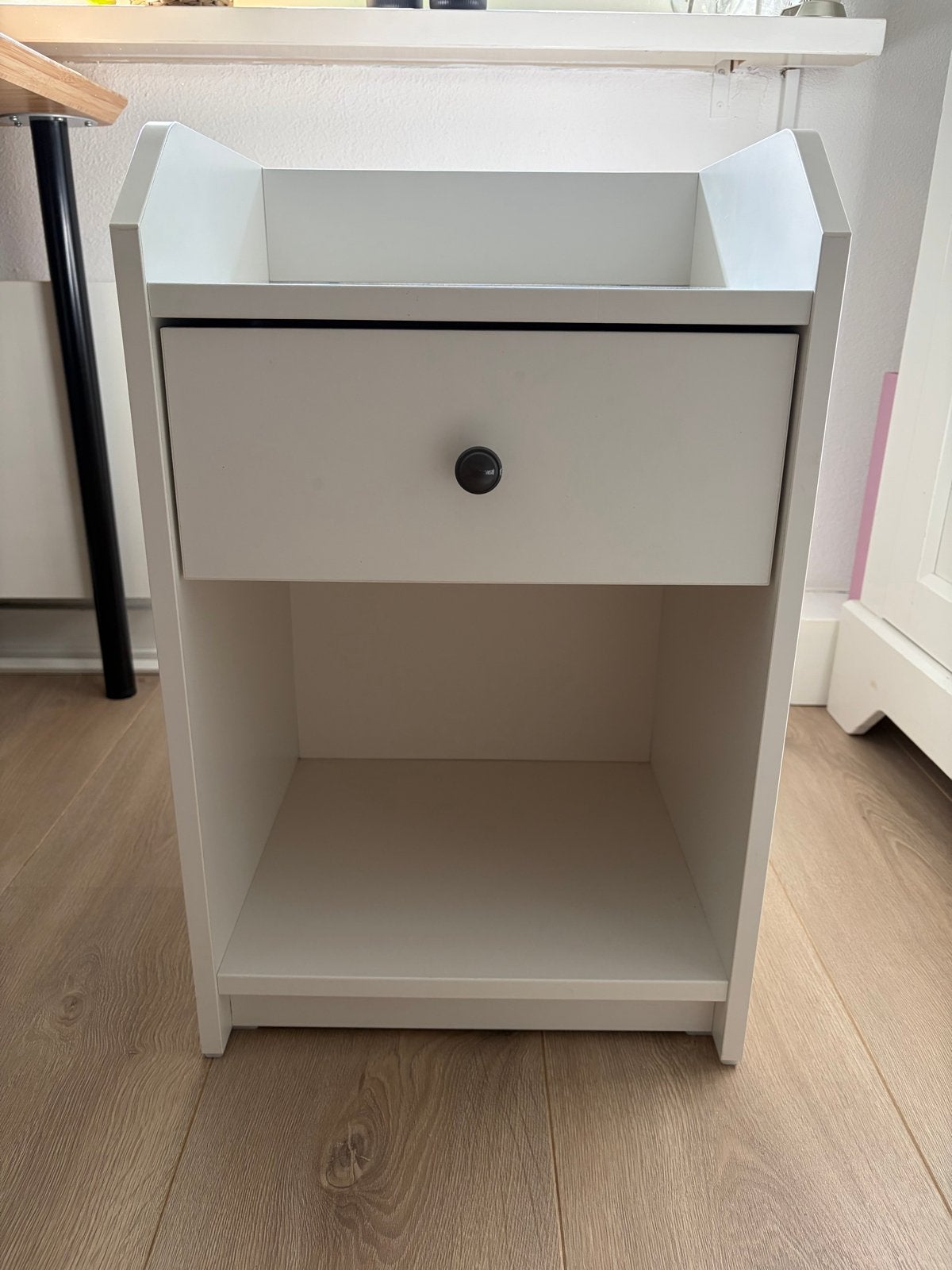 IKEA Hauga Nachtkastje Wit - Zo goed als nieuw, Ophalen, Minder dan 45 cm, Zo goed als nieuw, 70 cm of meer