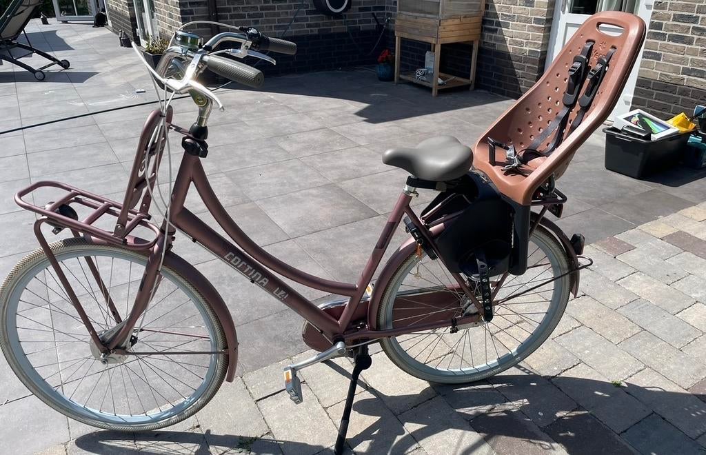 Cortina U4 mamafiets rosé met Yepp achterzitje, Fietsen en Brommers, Fietsen | Dames | Damesfietsen, Ophalen, Zo goed als nieuw