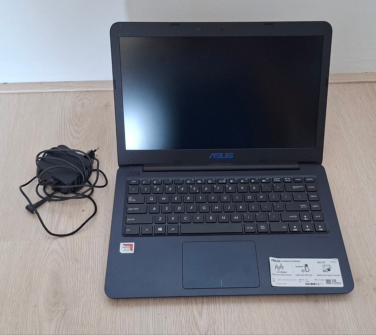 ASUS Laptop inclusief oplader - Ideaal voor internet/office, Computers en Software, Windows Laptops, Ophalen, Gebruikt, Qwerty