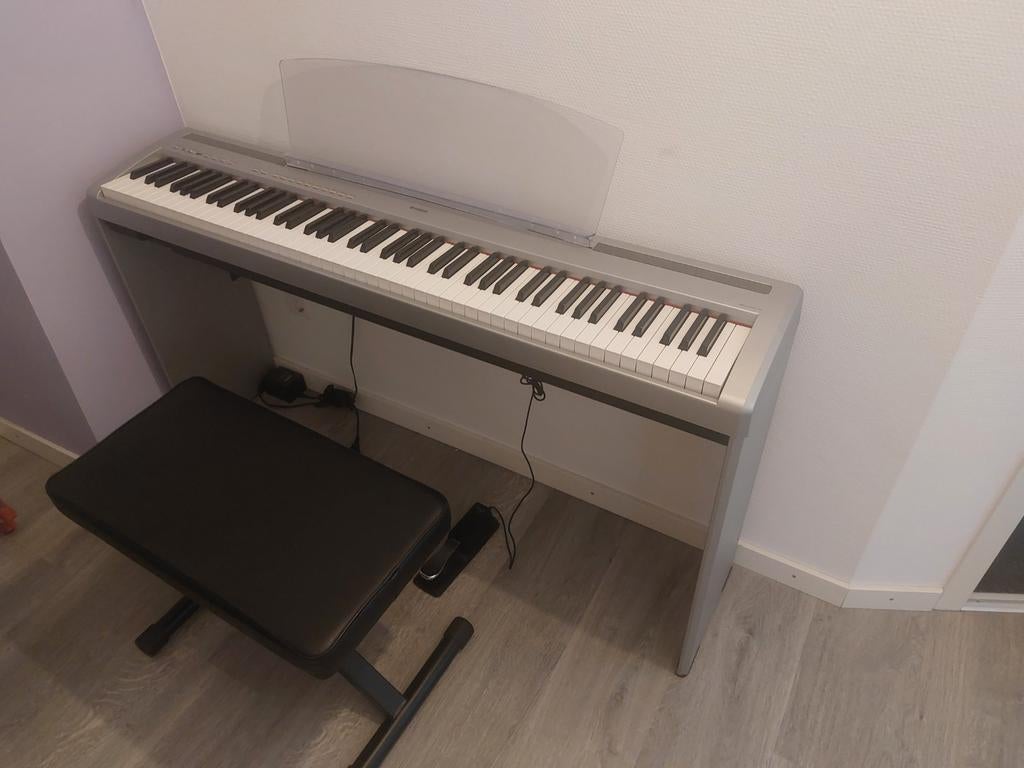 Yamaha P-85 Digitaal Piano, Ophalen, Overige kleuren, Digitaal, Zo goed als nieuw