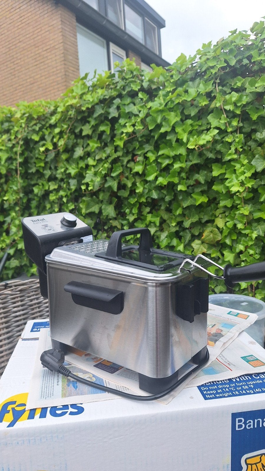 Mooie Tefal Easy Pro frituurpan, Witgoed en Apparatuur, Frituurpannen, Ophalen of Verzenden, Zo goed als nieuw, Uitneembare binnenpan